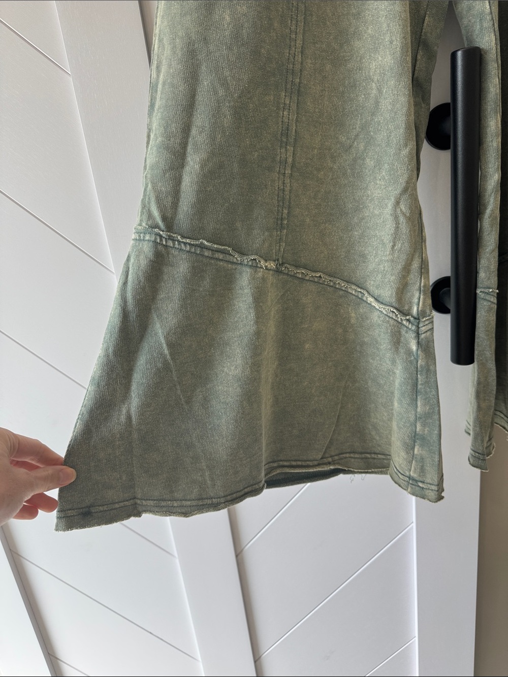 NWOT Zenana Mineral Washed Olive Green Wide-Leg Pants - Picture 2 of 3